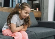 Mengapa Anak Sering Cranky dan Susah Tidur? Jawaban Ternyata Berawal dari Masalah Perut