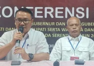 Wali Kota Sungai Penuh Alfin Pimpin Pemusnahan KTP Rusak dan Penyerahan Dokumen Kependudukan
